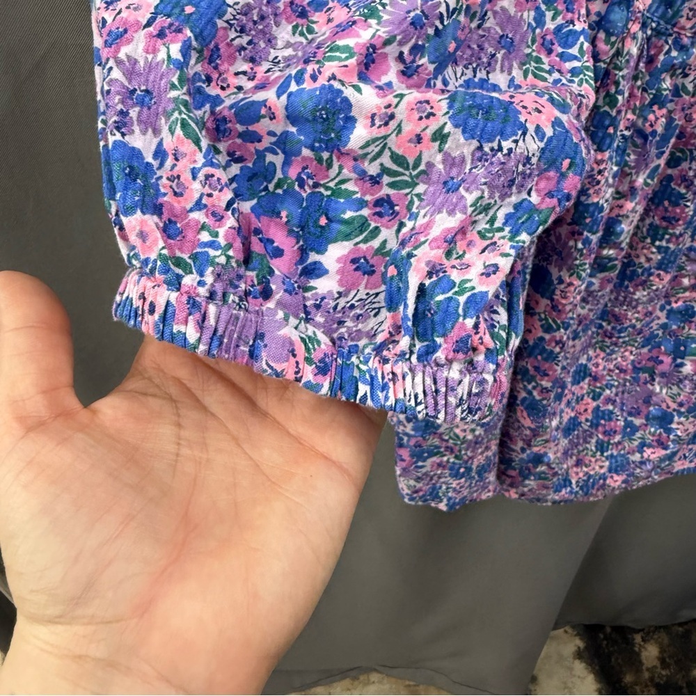 Vineyard Vines Size XS Floral Puff Sleeve Blouse - Blue and Pink - Picture 4 of 8